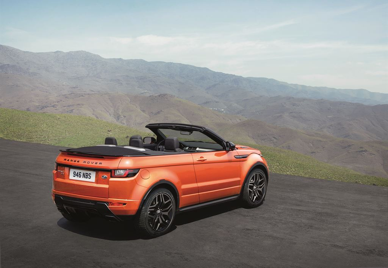 Illustration for article titled 2017 Range Rover Evoque Convertible: This Is It